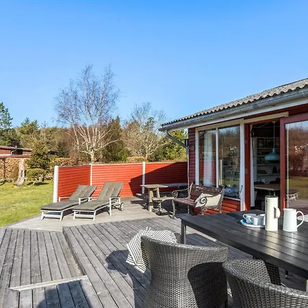 Awesome In Grenaa With Wifi Holiday home Brondstrup
