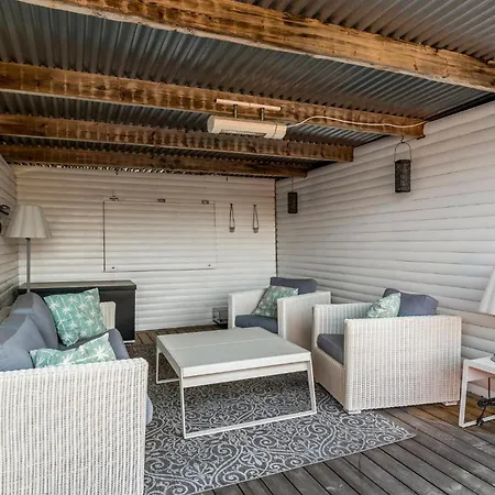 Holiday home Awesome In Grenaa With Wifi